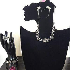 Paparazzi  siver gunmetal  jewelry set